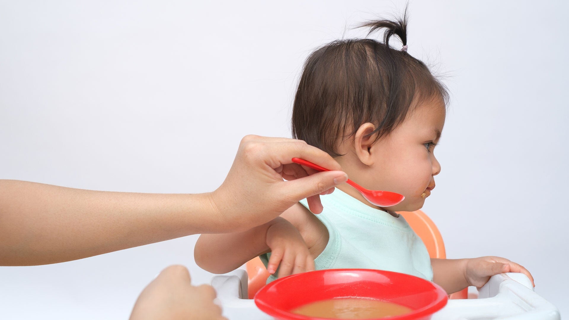 Keeping Mealtimes Positive (Even When They Refuse!)