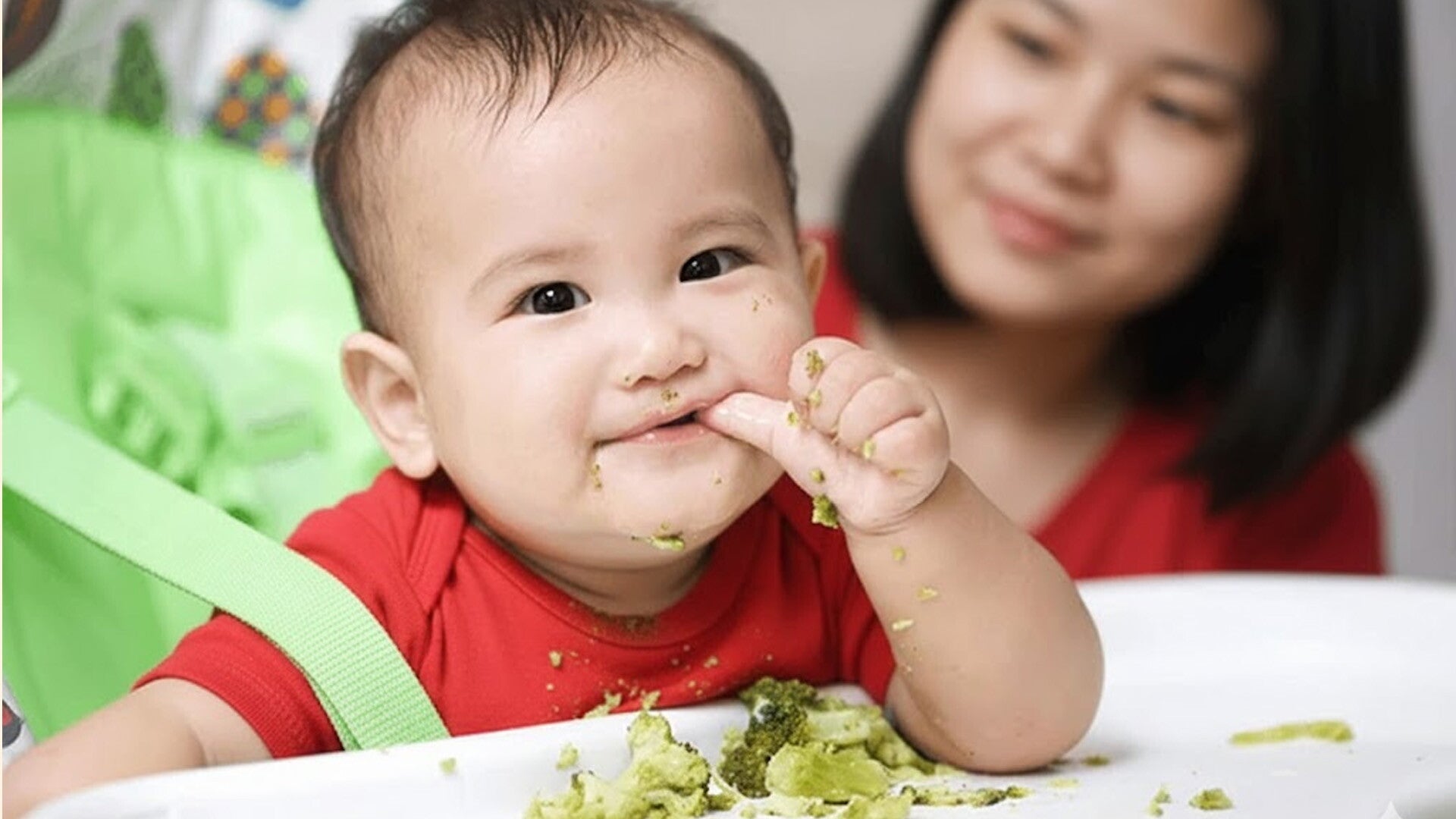 The Role of Parents in Encouraging Self-Feeding with CERELAC®