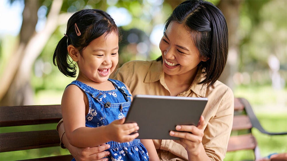 Expose Your 4-Year-Old to Gadgets in a Healthy Way