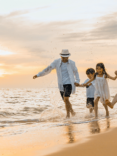 Travel & Activities