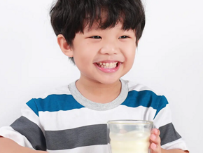 How Moms Can Give Their Kids a Head Start: The Advantages of Drinking Milk