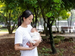 Your newborn baby deserves a safe first trip out—to a quiet park or a small gathering at Lolo and Lola’s house. Learn how to keep your little one comfy and protected.