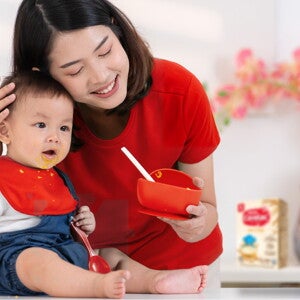 Encouraging Your Baby’s Developing Skills to Support Weaning with CERELAC®