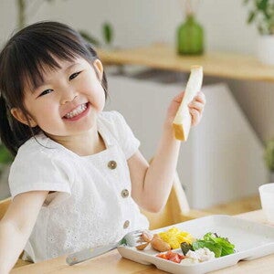 These Are the 3 Most Common Ways to Help Foster Brain Development Through Nutrition
