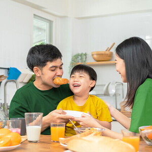Fueling Your Toddler's Growth: Three Key Nutritional Tips! Fueling Your Toddler's Growth: Three Key Nutritional Tips!