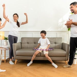 Simplifying Your Home for Emotional Clarity: How Decluttering Can Boost Mental Wellness for Parents