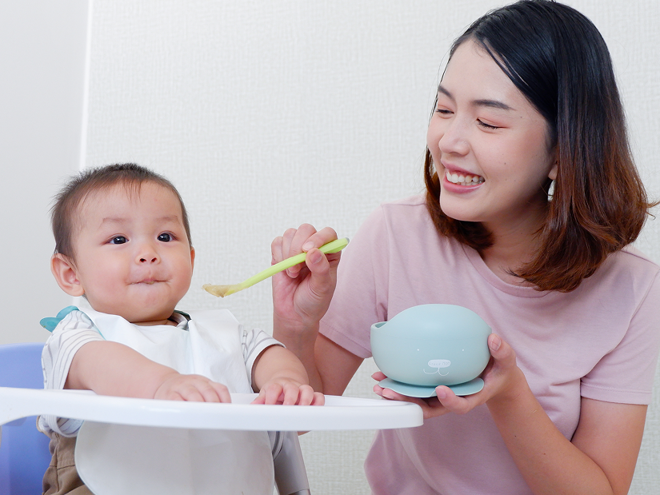 A Mom’s Love in Every Bite: Ensuring Nutritional Balance During Transitions A Mom’s Love in Every Bite: Ensuring Nutritional Balance During Transitions