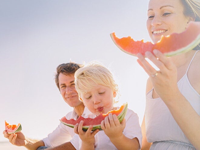14 ways to raise a toddler with healthy-eating habits 14 ways to raise a toddler with healthy-eating habits
