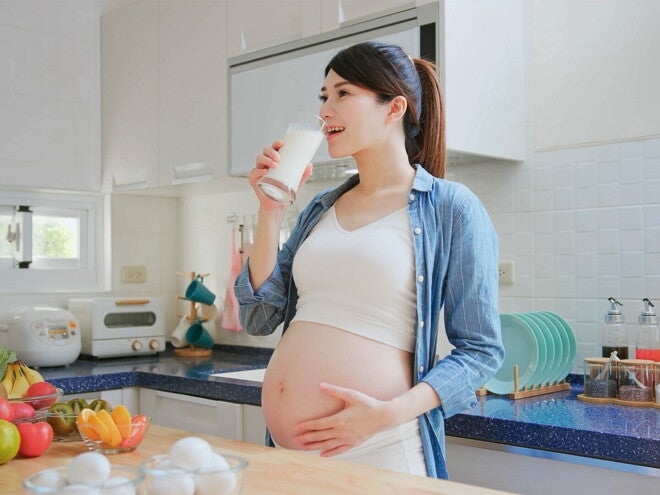 Smart Food Swap: Ensuring the Right Nutrients for Pregnancy