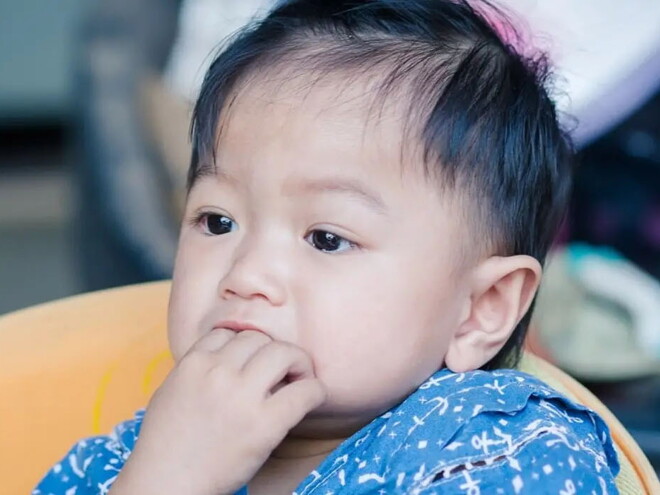 Is my baby teething or is my baby sick? Is my baby teething or is my baby sick?