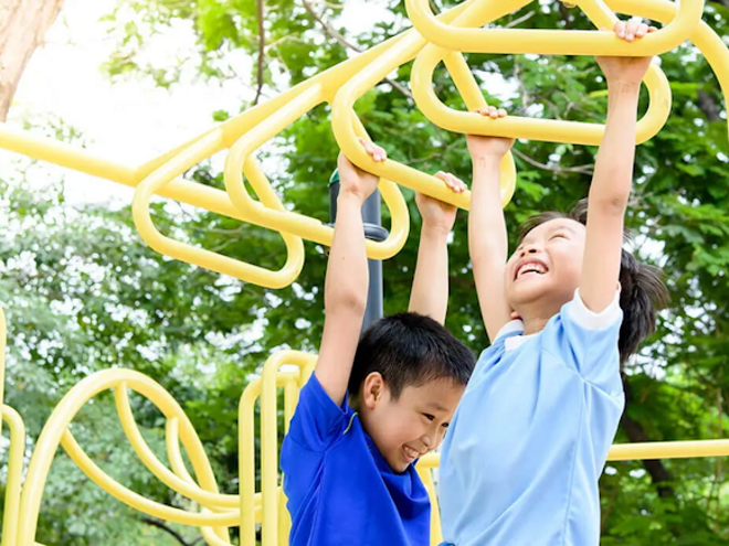 Mom’s Guide to the Importance of Exercise and Play Mom’s Guide to the Importance of Exercise and Play