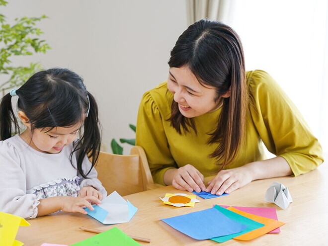 Easy Holiday Crafts for Toddlers to Enjoy Easy Holiday Crafts for Toddlers to Enjoy