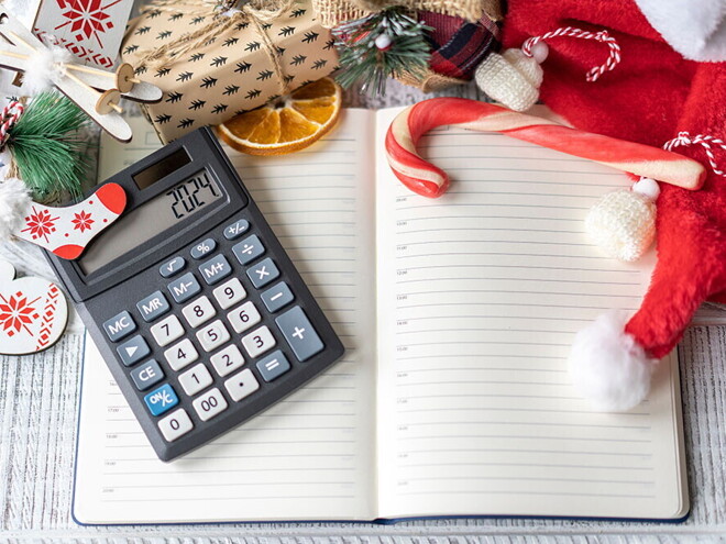 Parent’s Guide to a Warm & Inviting Holiday Home on a Budget Parent’s Guide to a Warm & Inviting Holiday Home on a Budget